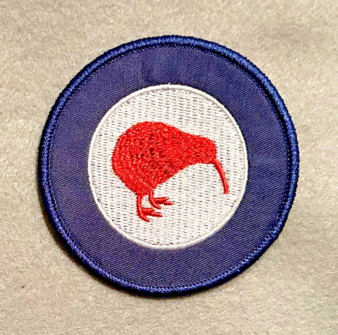 VINTAGE STYLE NEW ZEALAND AIR FORCE 