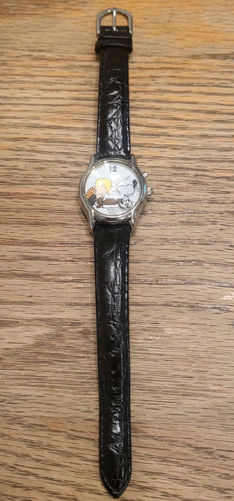 Vintage Armitron Peanuts Snoopy Charlie Brown Musical Quartz Watch Leather AS IS