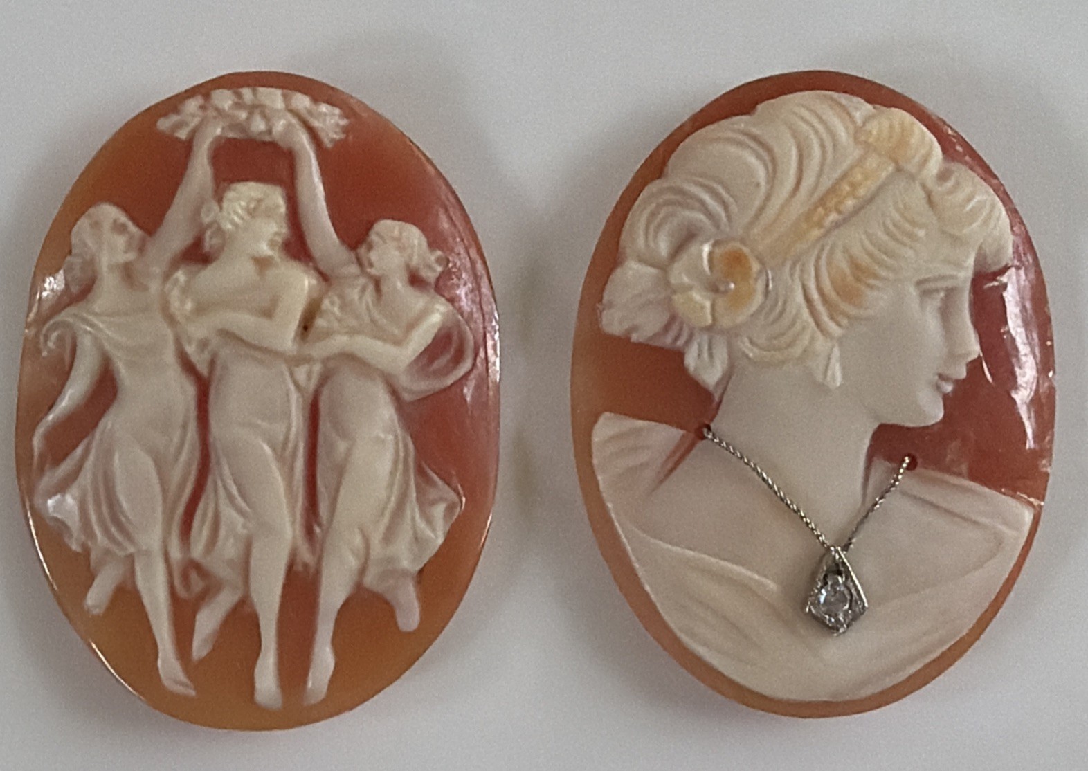 Vintage Hand Carved Shell Cameo Cabochons~ Set Of Two