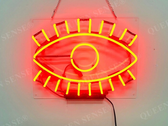 Red Big Eye Eyelash Acrylic 17