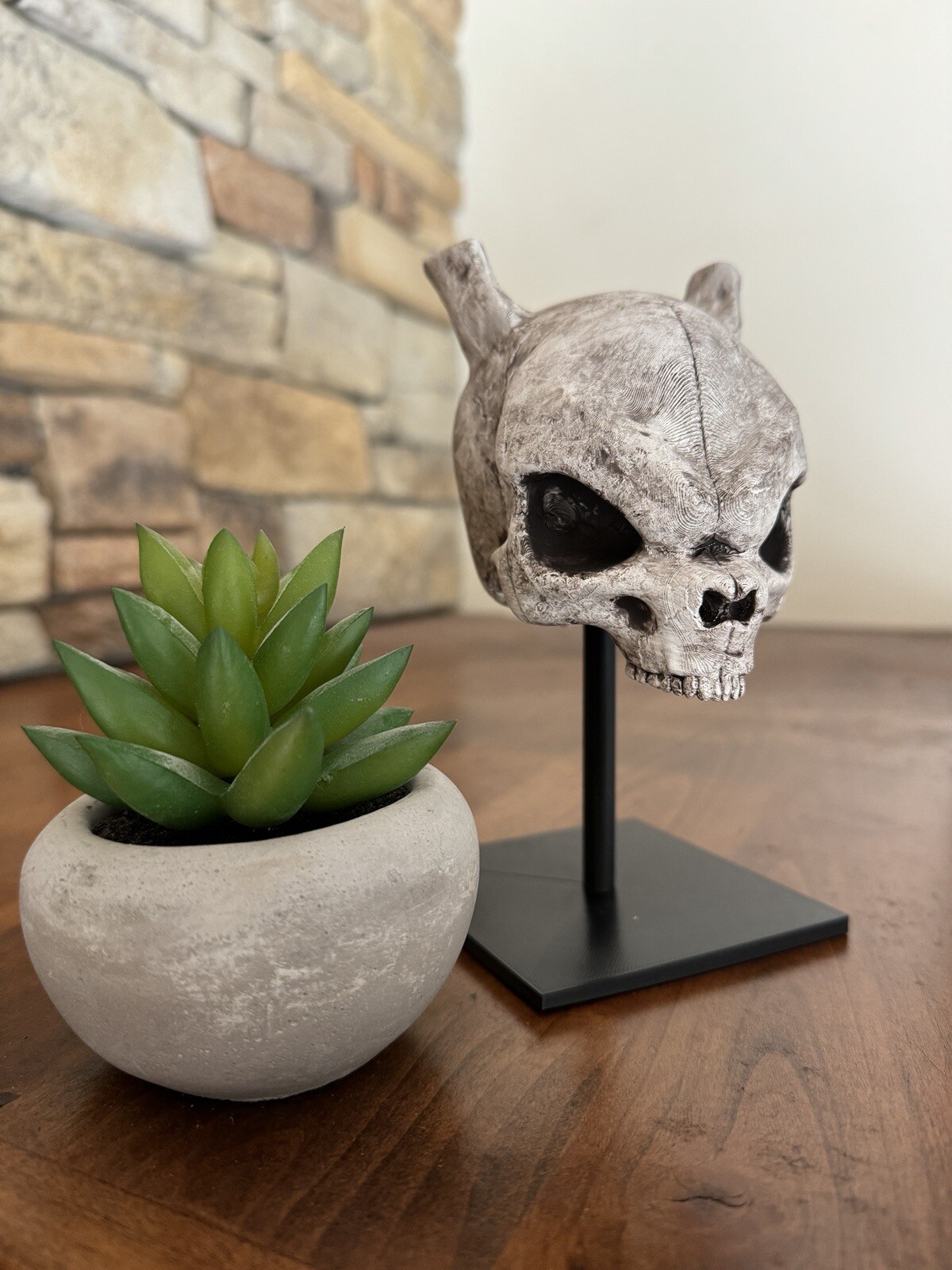 Pokemon Mewtwo Skull Statue