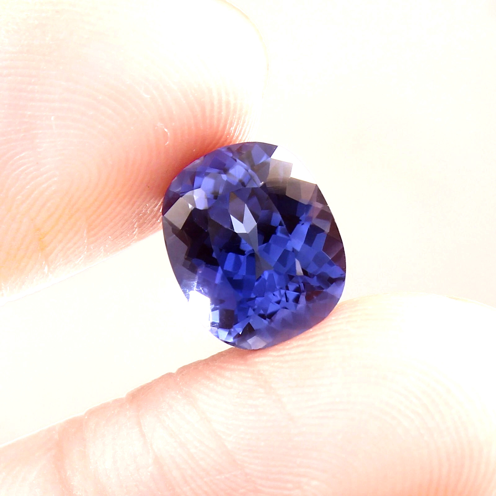 AAA Fine 9 Ct Natural Ceylon Royal Blue Sapphire Loose Cushion Cut Gemstone