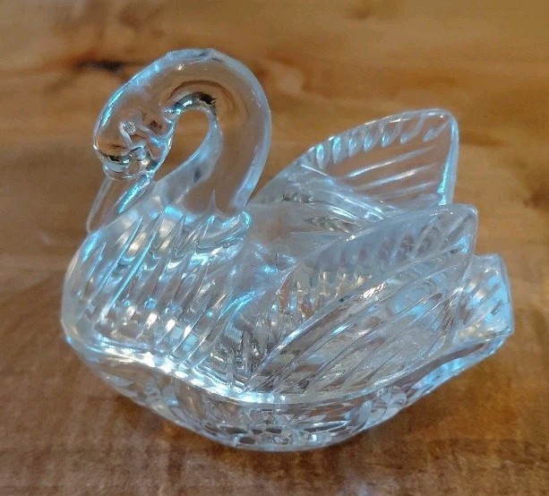 Vintage Clear Glass Swan on Nest Covered Trinket Dish Salt Cellar | Swan HO