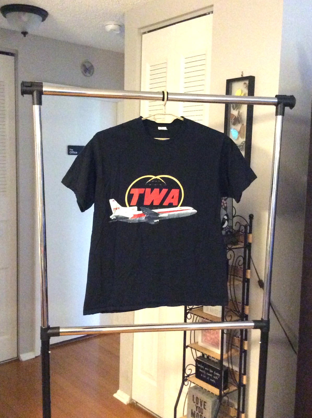 TWA Airlines Black Cotton Short Sleeve Shirt Adult Large
