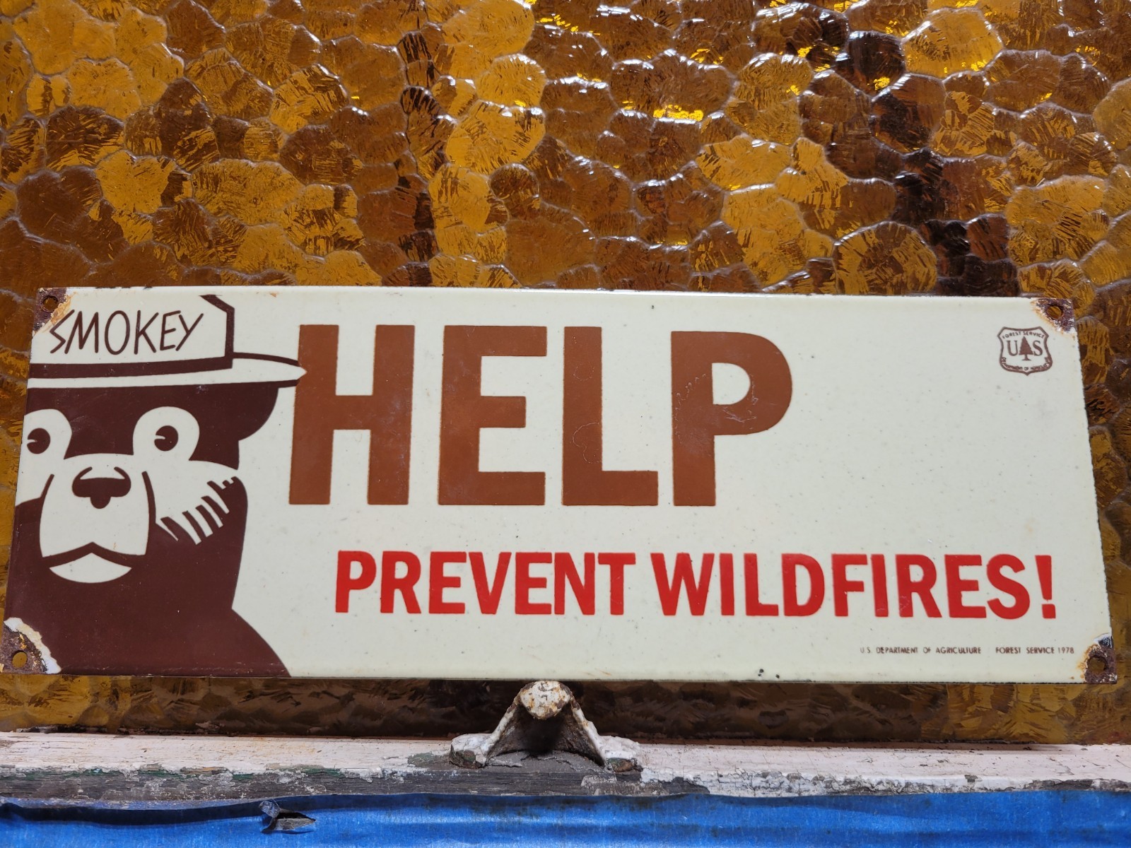 VINTAGE SMOKEY BEAR PORCELAIN SIGN OLD 1978 FOREST SERVICE AGRICULTURE PARK FIRE
