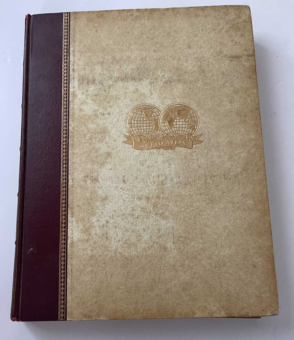 Hammond\'s World Atlas Classics Edition 1954 by C S Hammond in Good Shape