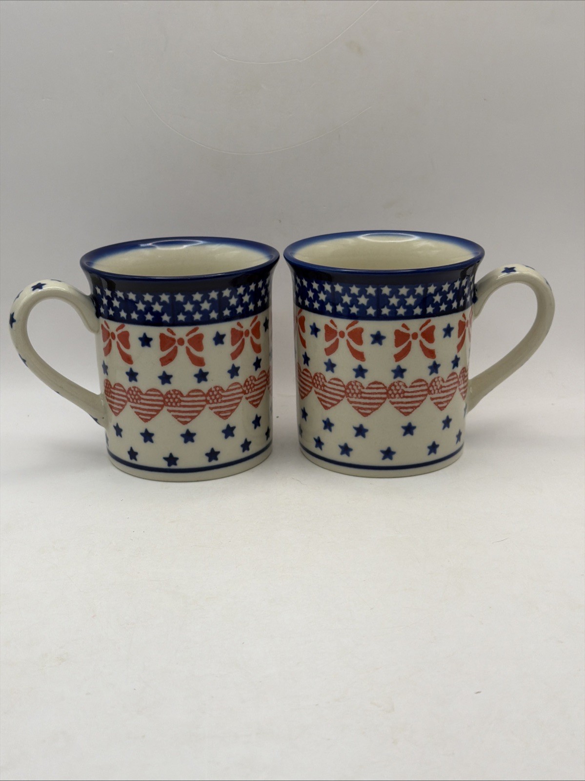 2 Kalich Polish Pottery Ceramic Mugs Boleslawiec 10 oz Patriotic Small Stars