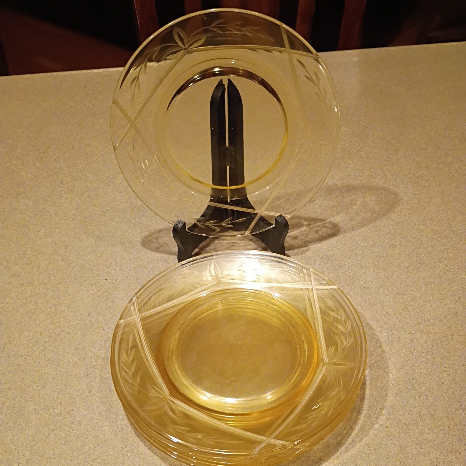 Set of 7  Yellow Depression Glass 8\