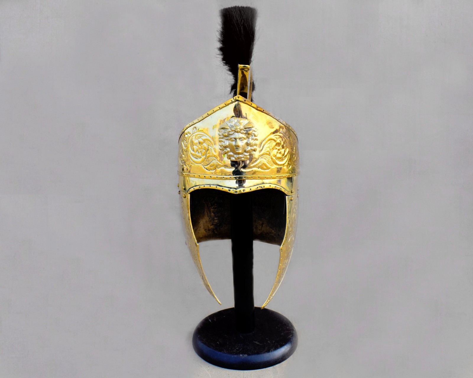 Roman Praetorian Helmet with plume black SCA LARP REENACTMENT