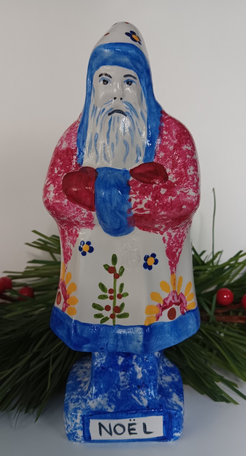 Quimper Style Chalkware Belsnickel, Pere Noel, Father Christmas, Santa 7 1/4\ Quimper Style Chalkware Belsnickel, Pere Noel, Father Christmas, Santa 7 1/4\