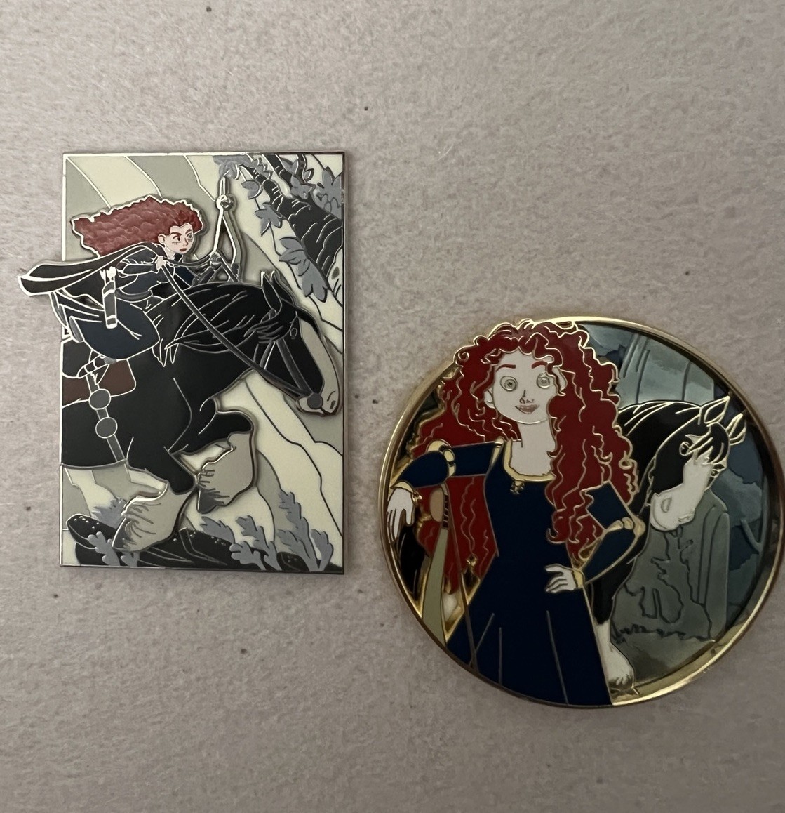 Disney Brave Merida & Angus LE 300 & LE 400 Pin Set 2 Pins READ