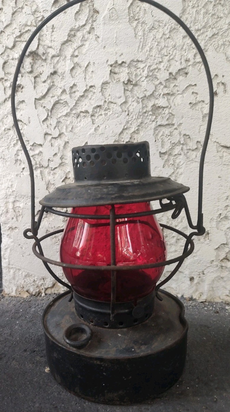 Antique Handlan St. Louis RF&P Lantern w/Red Glass Globe