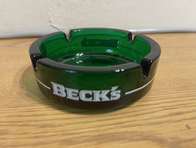 VTG BECK\'S BIER BEER EMERALD GREEN GLASS ASHTRAY 4 SLOTS 4” MADE IN FRANCE HEAVY