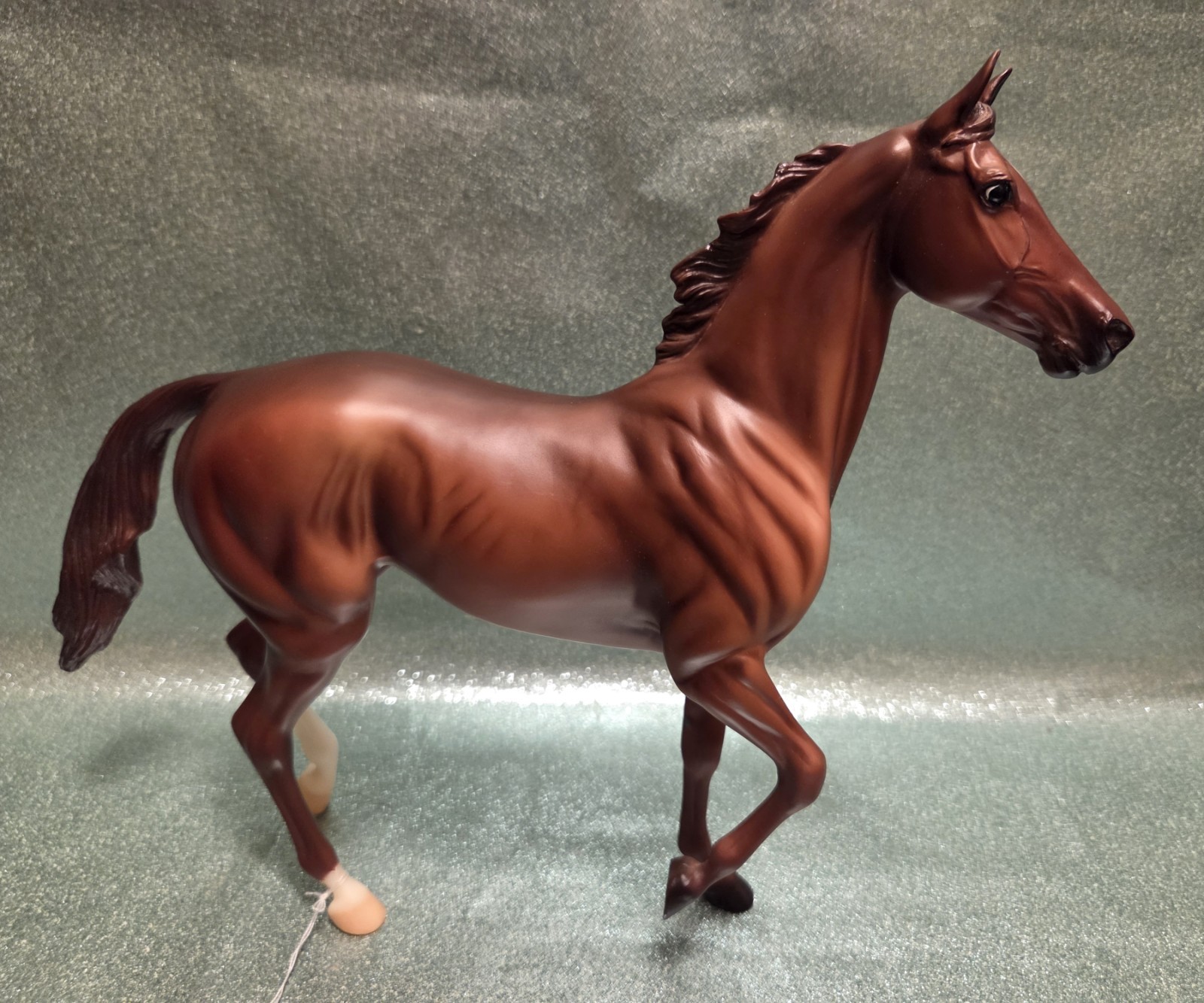 Breyer Phar Lap on the Lonesome Glory mold from 2007 