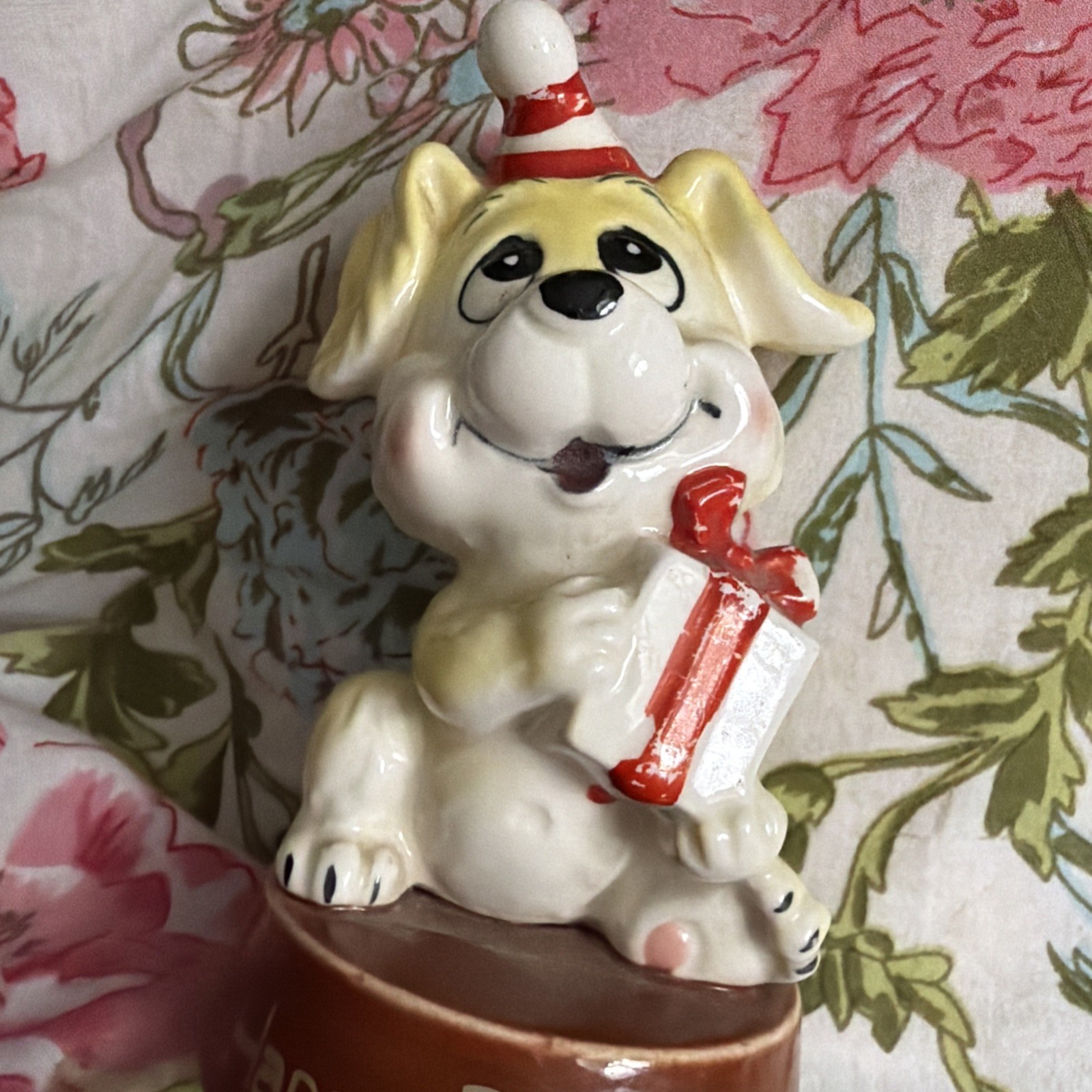 Vintage Enesco Japan Happy Birthday Puppy Dog Figurine Ceramic Party Hat 1970s