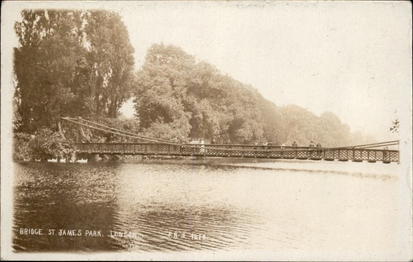 London Bridge St. James Park c1900s-10s Real Photo Vintage Postcard