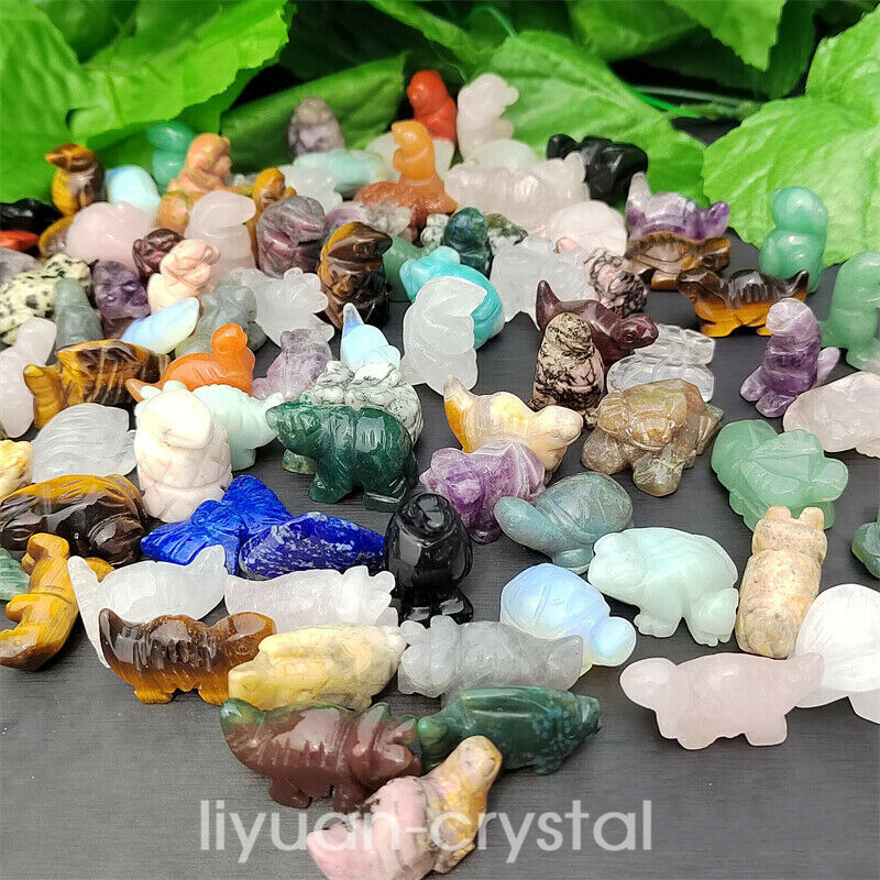 50pcs Mix Natural Quartz Crystal Hand Carved MiniAnimals Skull Healing Wholesale