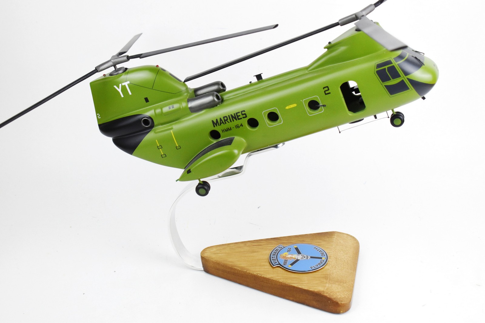 HMM-164 Knightriders (Vietnam) CH-46 Model, , 1/38 (14