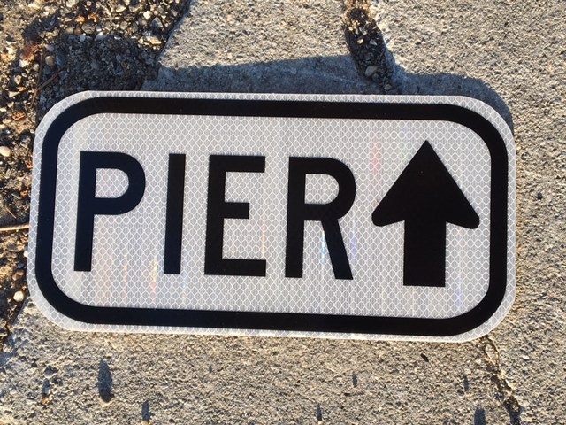 PIER road sign 12\