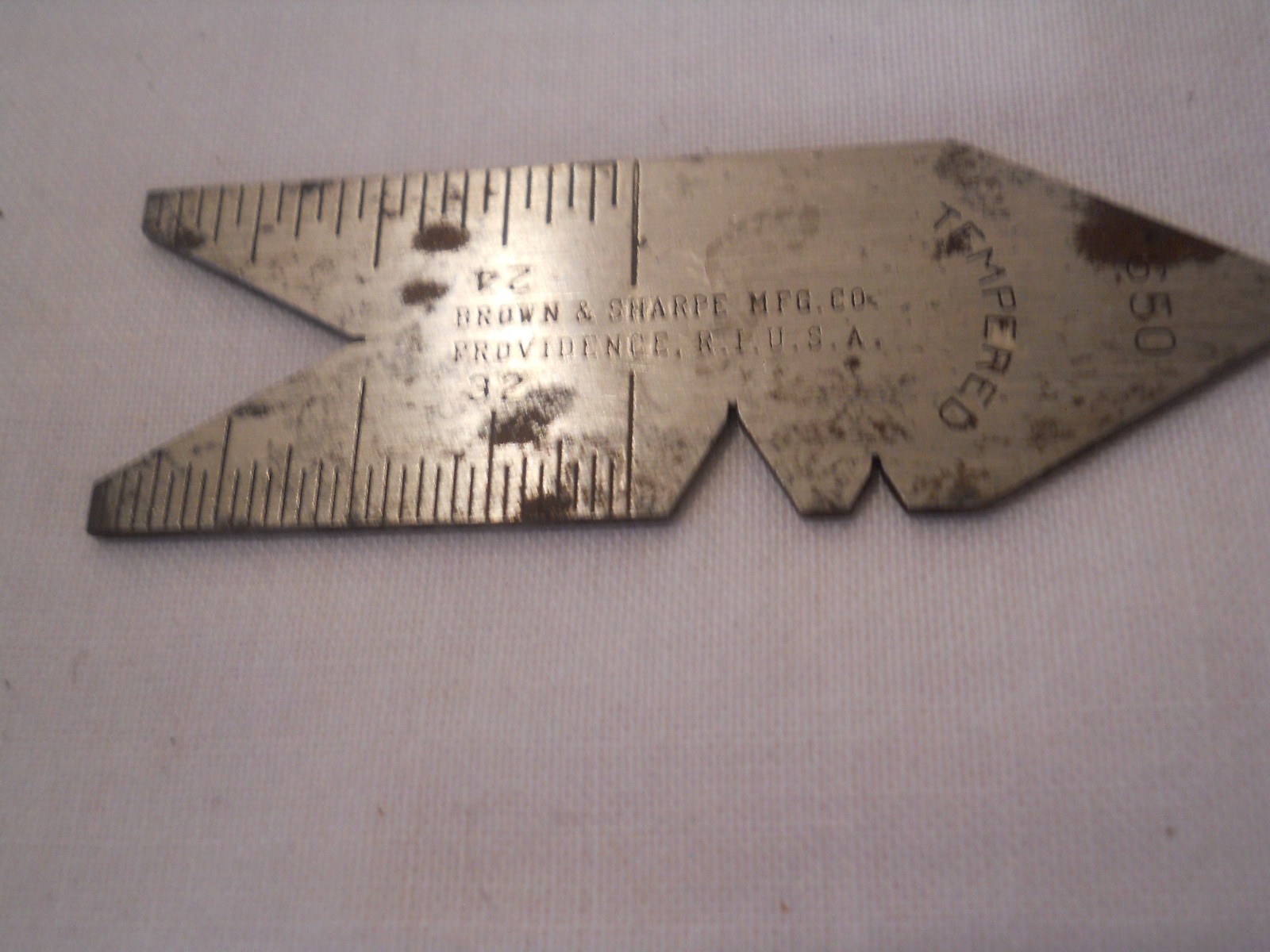 Vintage Brown & Sharpe Double Depth of Sharp Thread Gauge Tool No. 650   USA