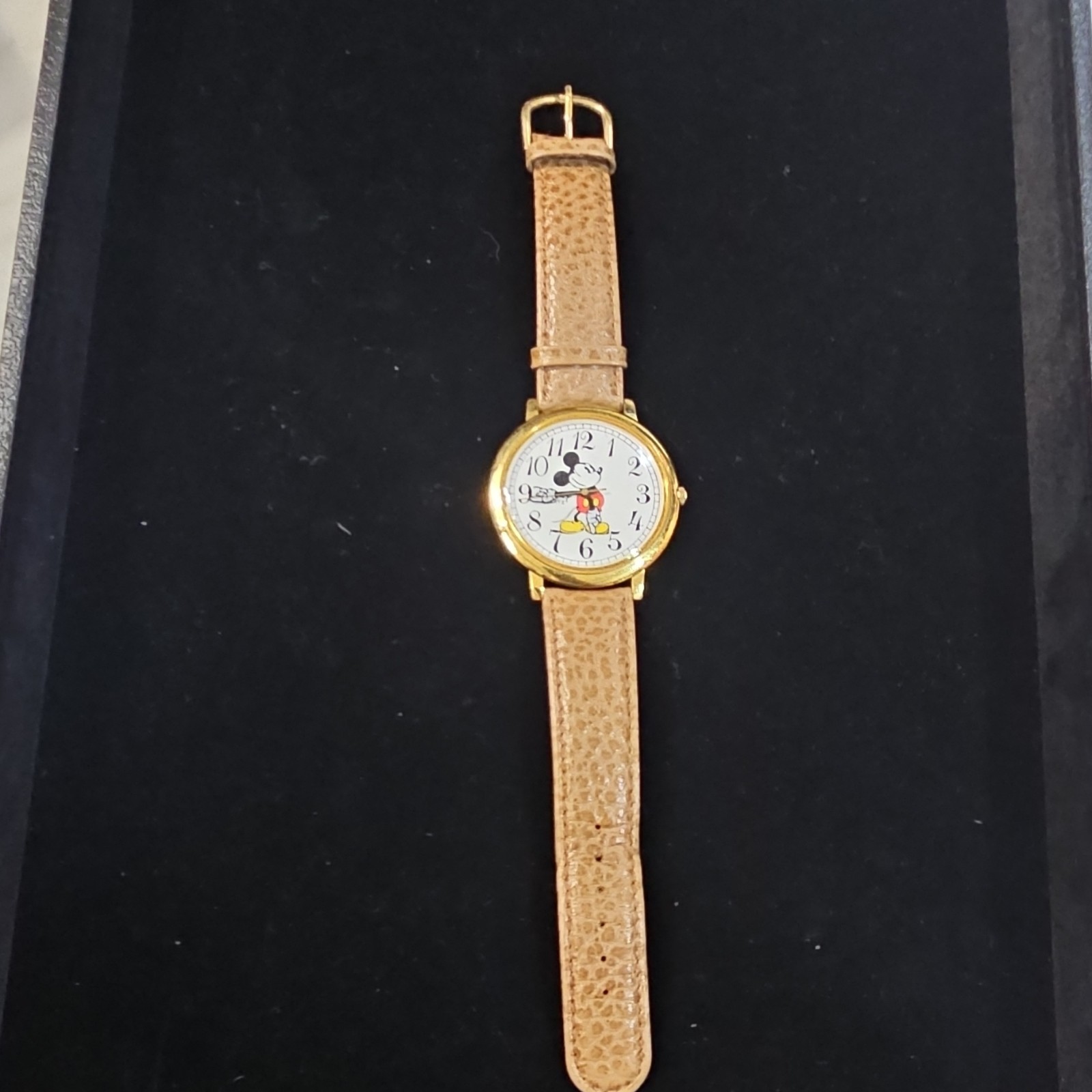 Disney Time Works Mickey Mouse Quartz Wristwatch Stainless Steel Back CJ-1