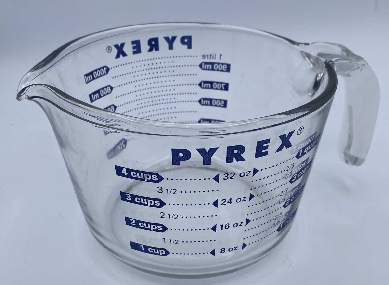 Vintage Pyrex 4 Cup 1 Qt. Blue Lettering Glass Liquid Measuring Cup Made In USA