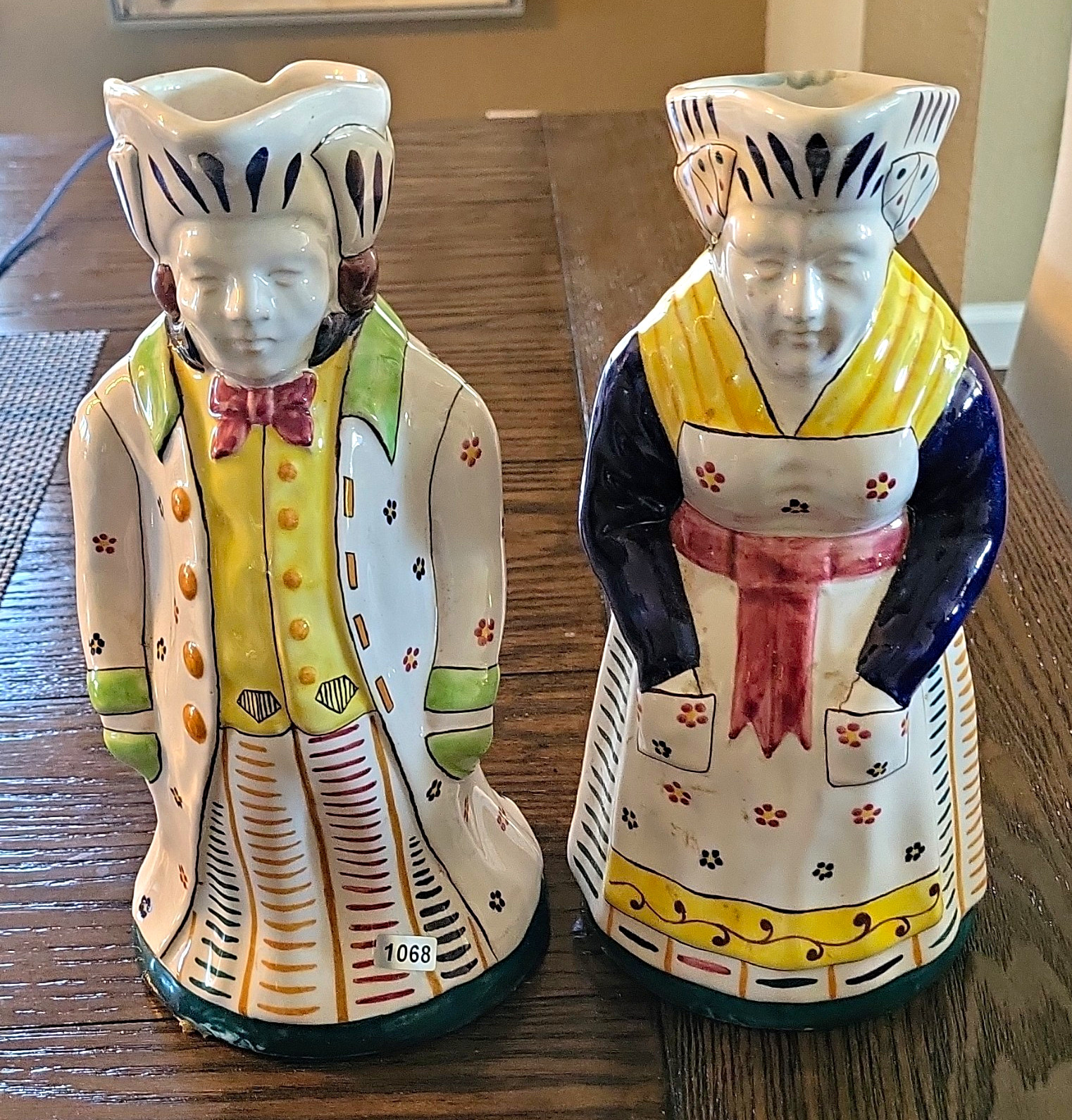 Italian Hand-Painted Figural Ceramic Creamer Set 2pc Folk MPN 2136