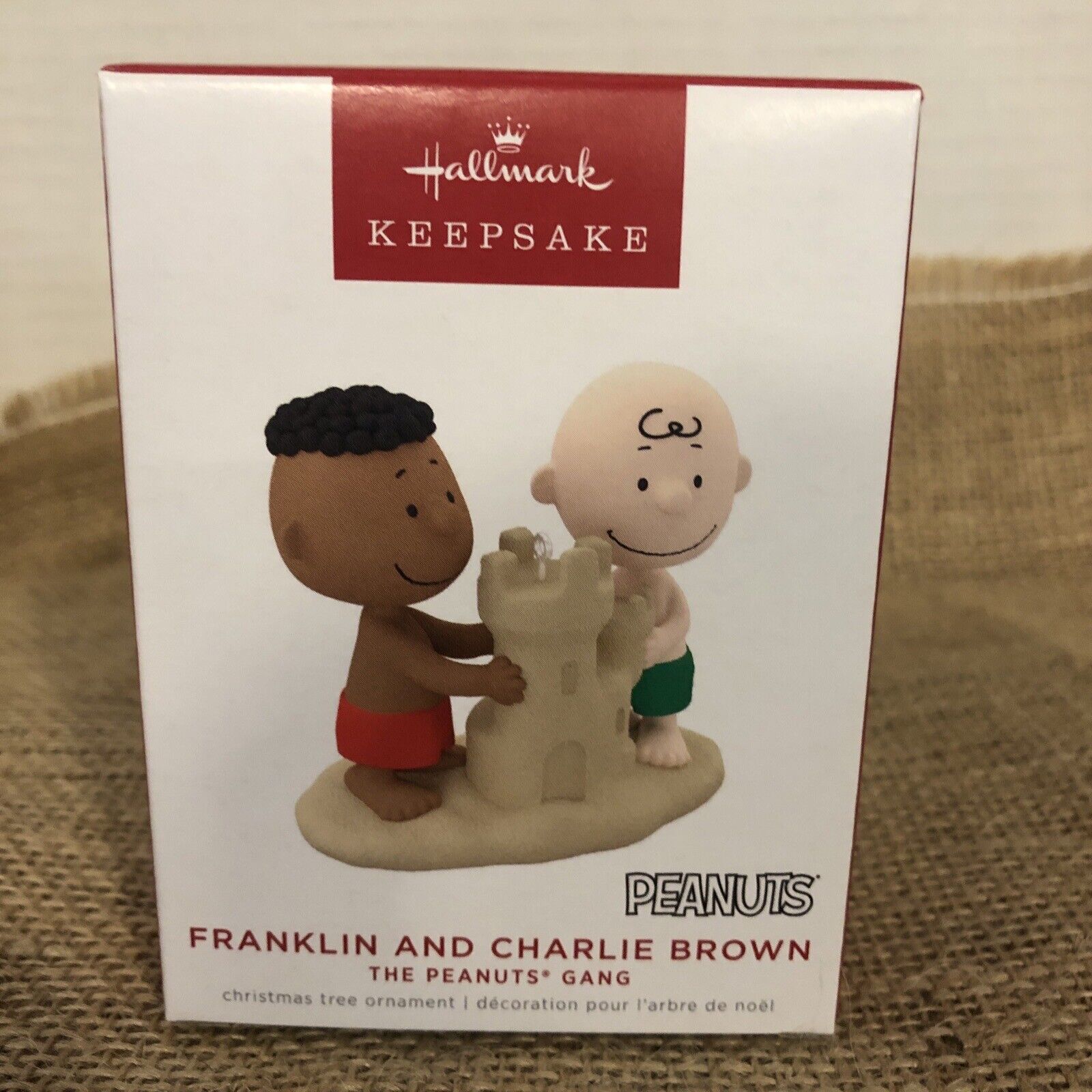 2022 Hallmark Keepsake Ornament The Peanuts Gang Franklin & Charlie Brown NIB