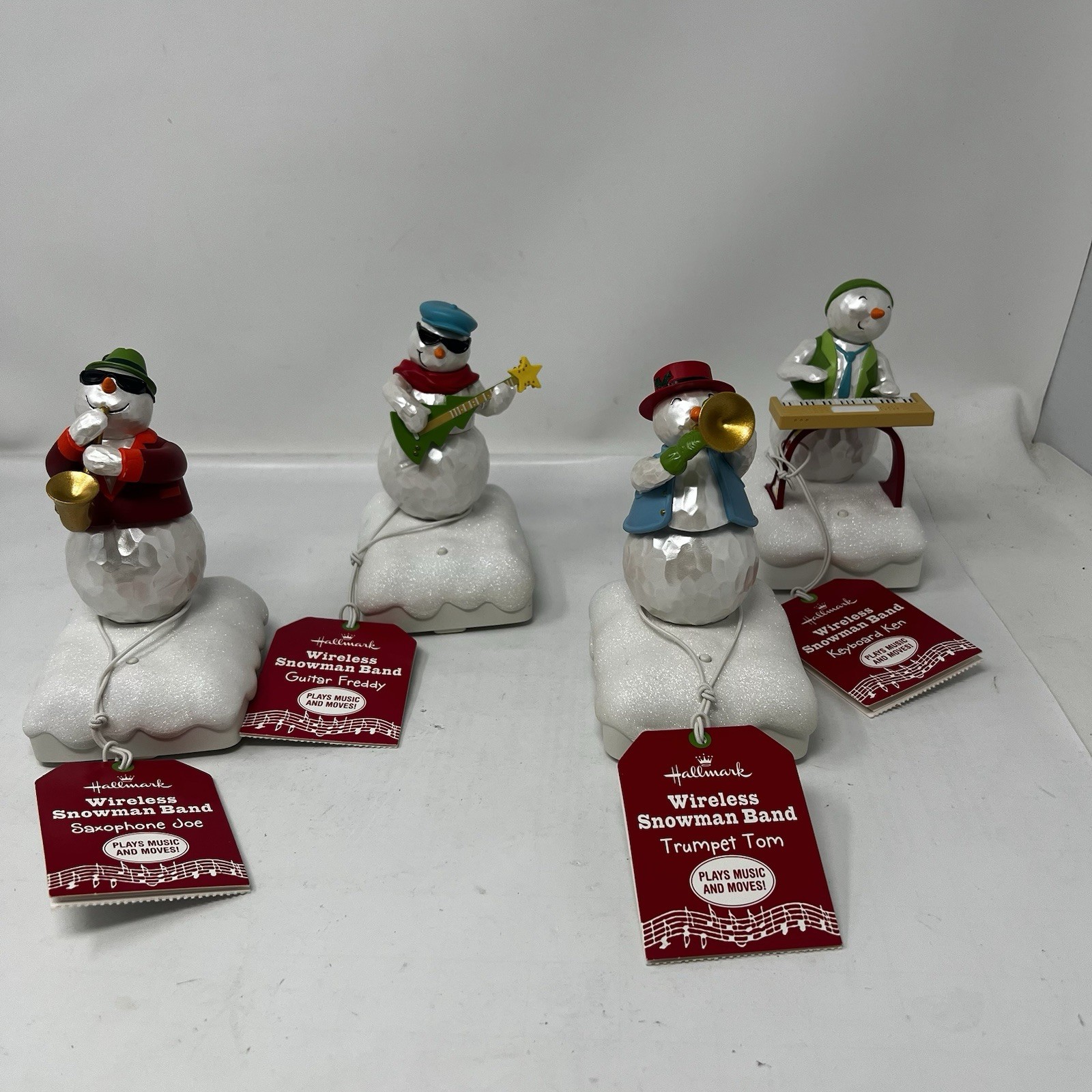 Hallmark Wireless Snowman Band Keyboard Trumpet Sax Guitar Tested Working