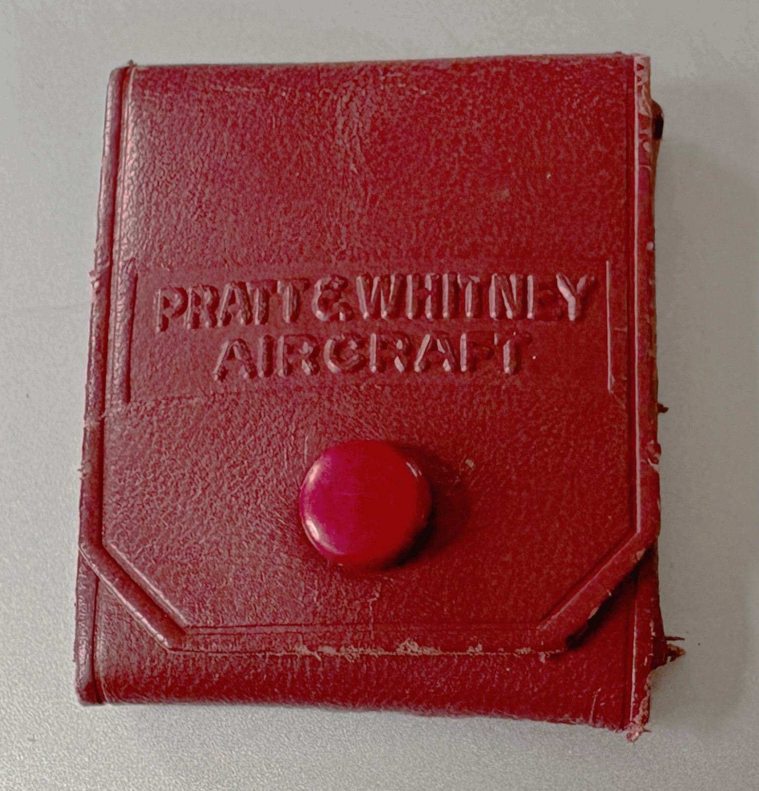 Vtg PRATT AND WHITNEY Pouch / Holder For  Service / Promo Pin;  2\