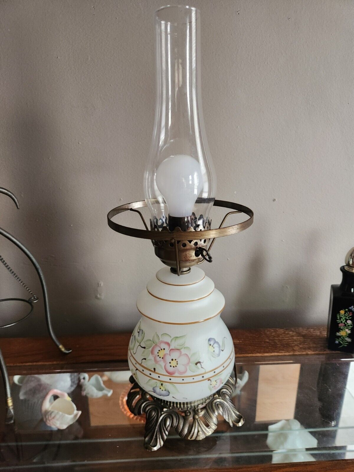 Vtg 3-way Hurricane Lamp Hand Painted Floral Pattern