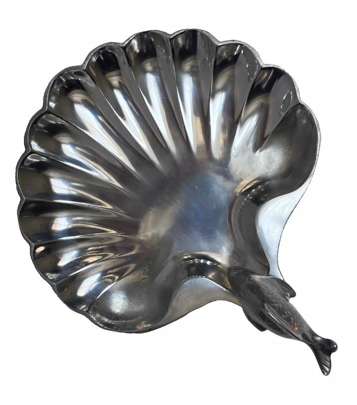 Vintage Pewtarex York PA Fan Shell Dish with Fish Handle Pewter 10.5” x 9.5”
