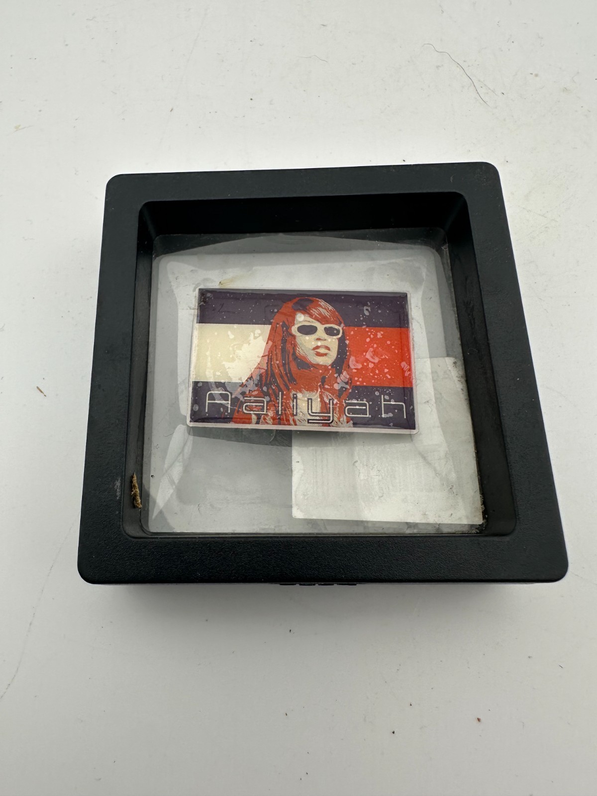Aaliyah Portrait Enamel Pin Red White Blue Rectangle Display Frame Aaliyah Portrait Enamel Pin Red White Blue Rectangle Display Frame