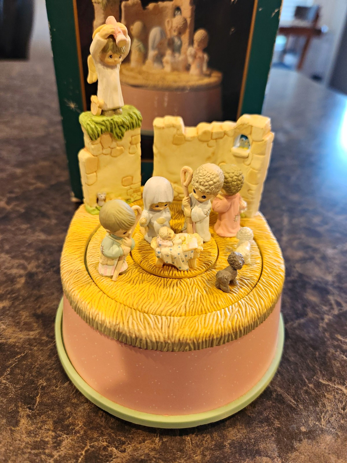Vintage 1989 Precious Moments Musical Nativity Scene 
