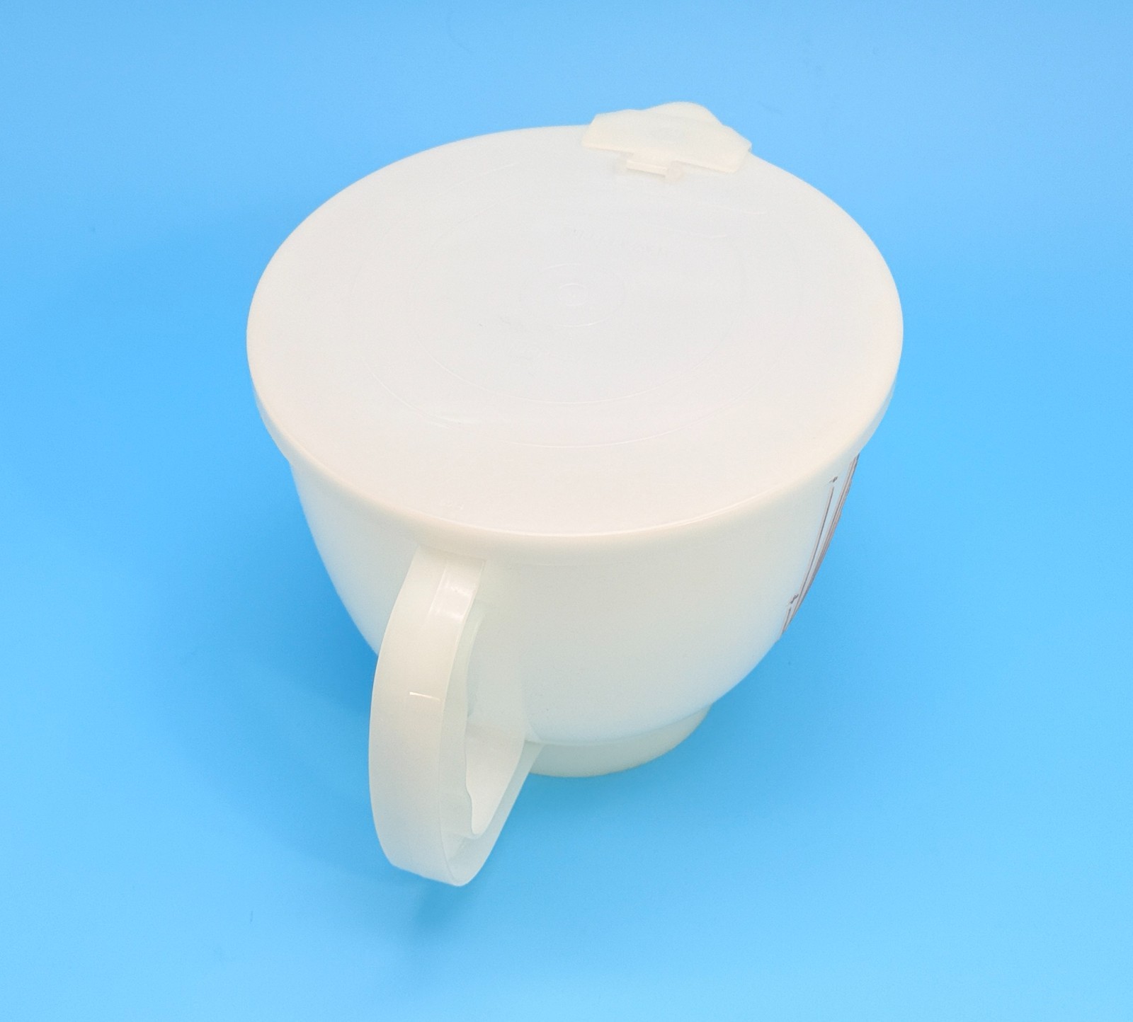 Vintage Tupperware Mix-N-Stor 2 Quarts 8 Cups Measuring Pitcher #500 Red Letters