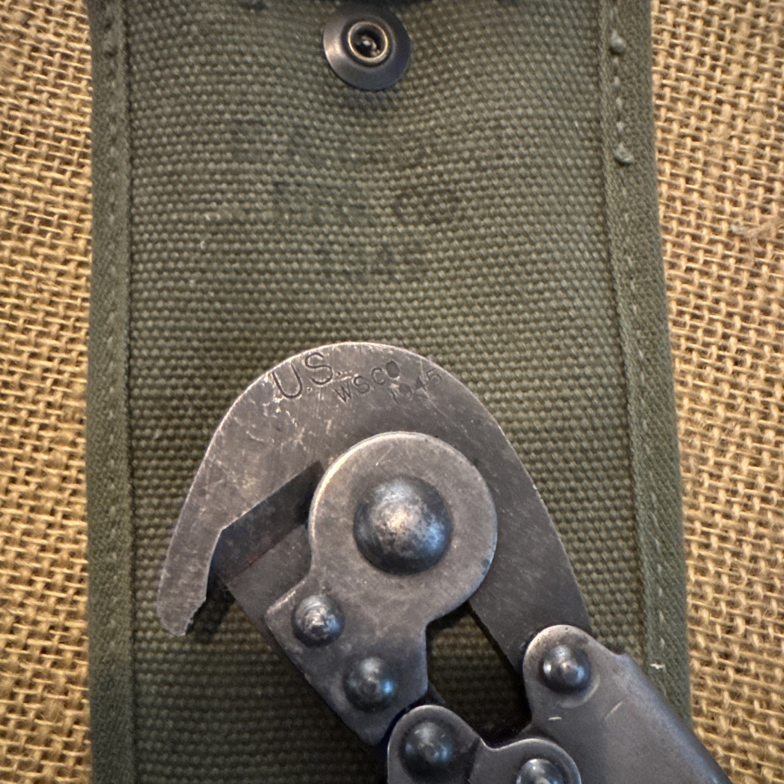 ORIGINAL WWII US ARMY M1938 WIRE CUTTERS-DATED 1945, WSCO with Sheath