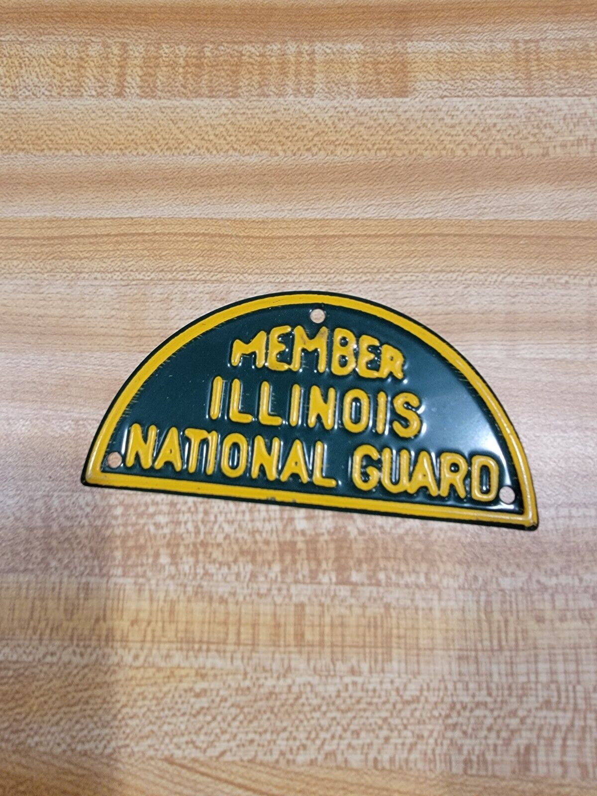 1950s 1960s ILLINOIS NATIONAL GUARD STEEL LICENSE PLATE TOPPER AUTO BICYCLE