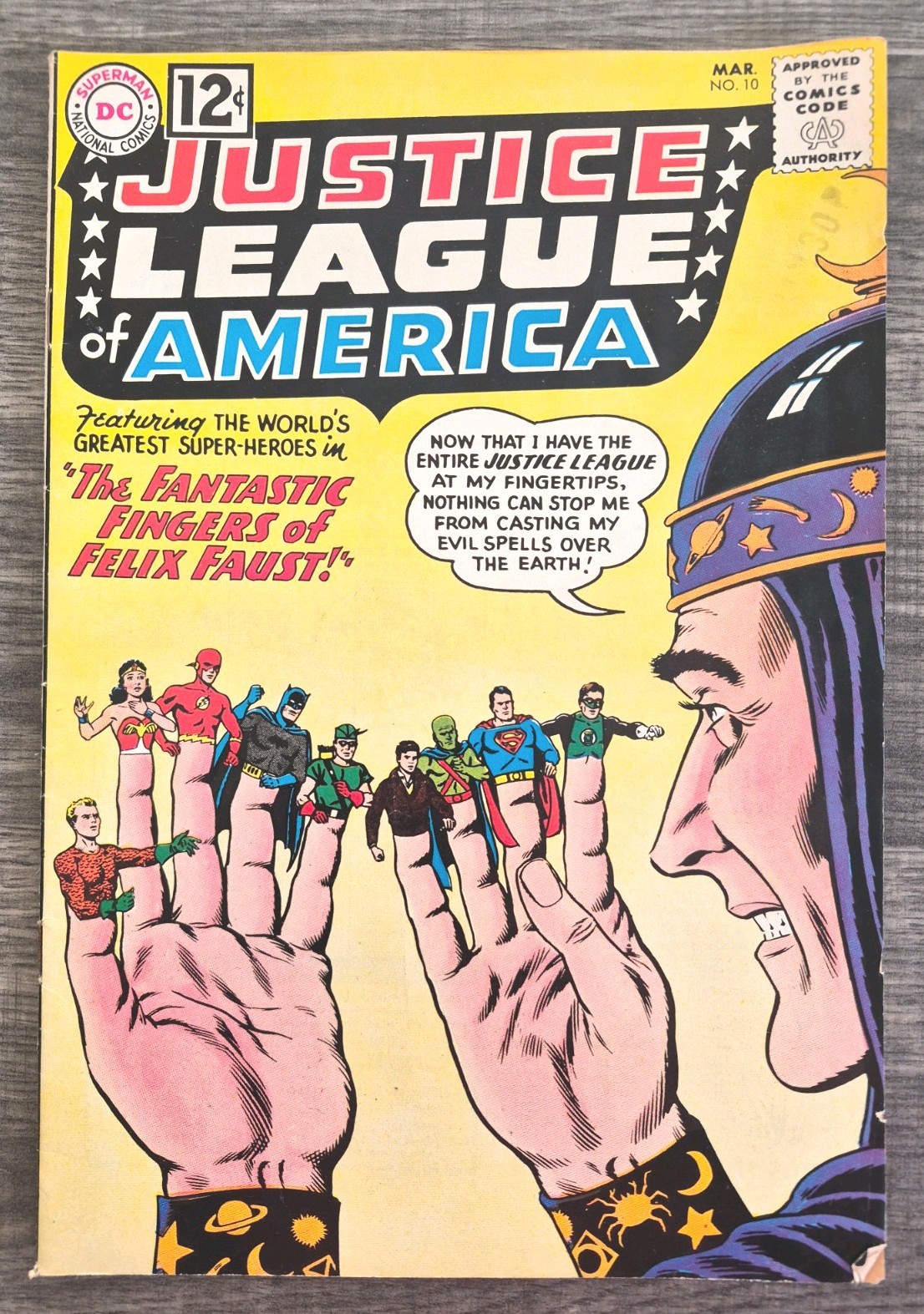 Justice League Of America #10 DC Comic 