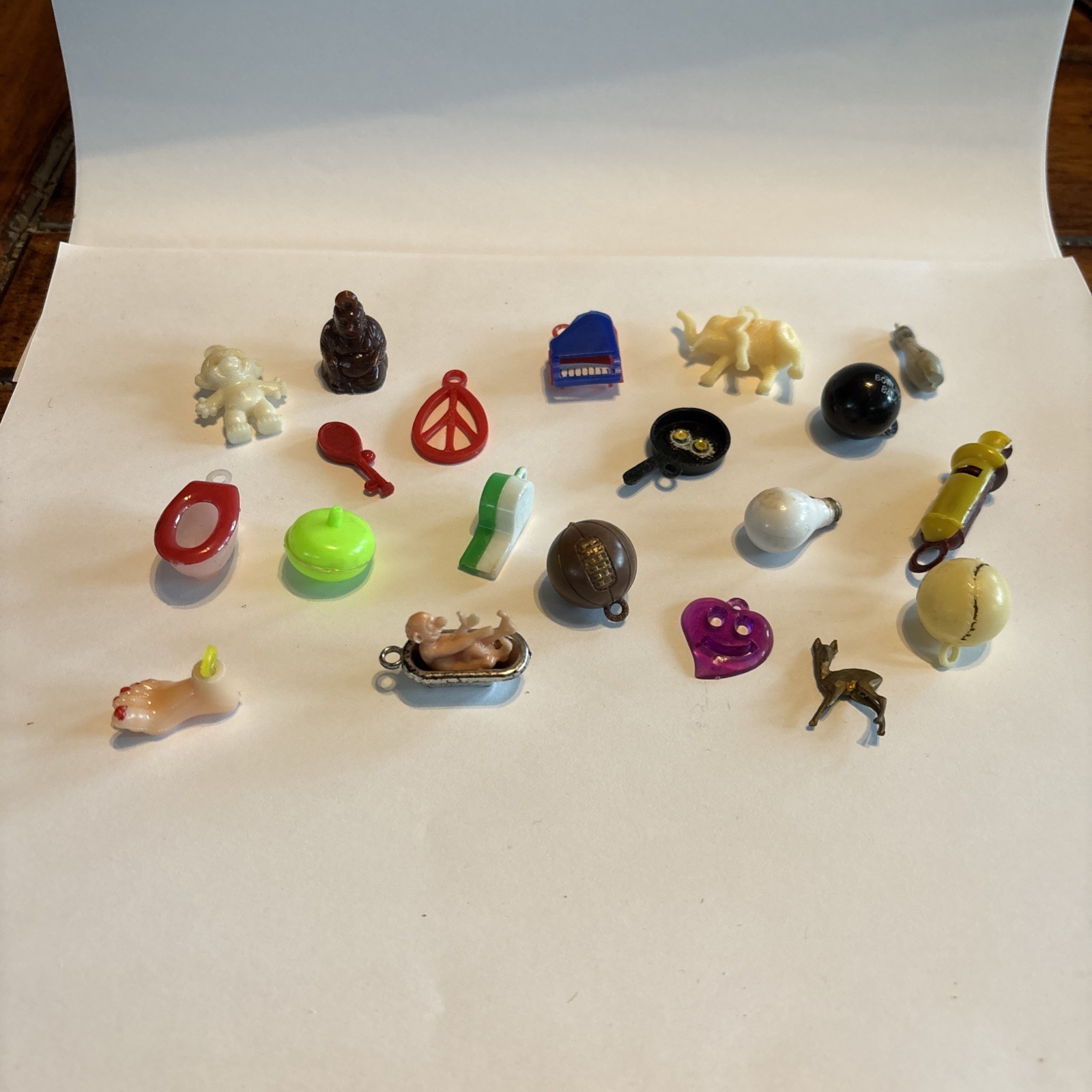 Vintage 1960-70’s Lot Of 20 Gumball Charms/Cracker Jack Prizes