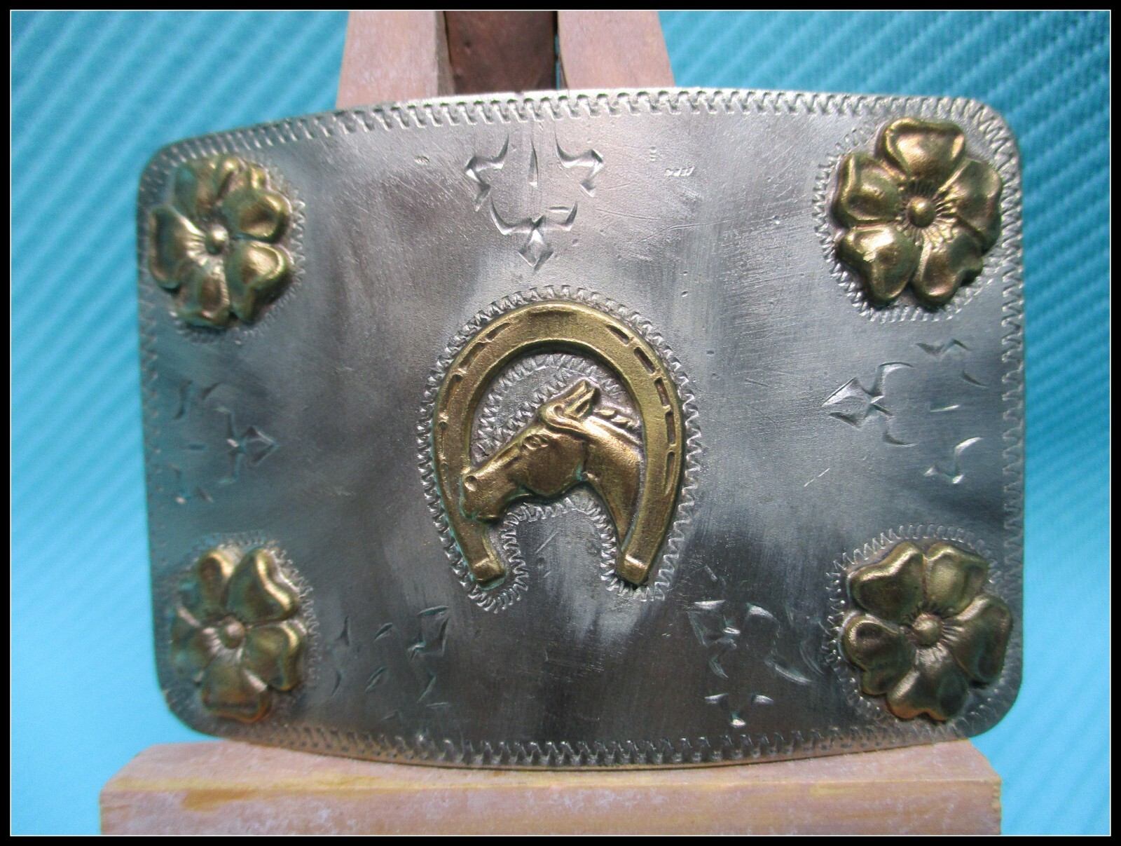BEAUTIFUL VIntage RICARDO Lucky Horse Head & Shoe Hand Engraved Western Buckle