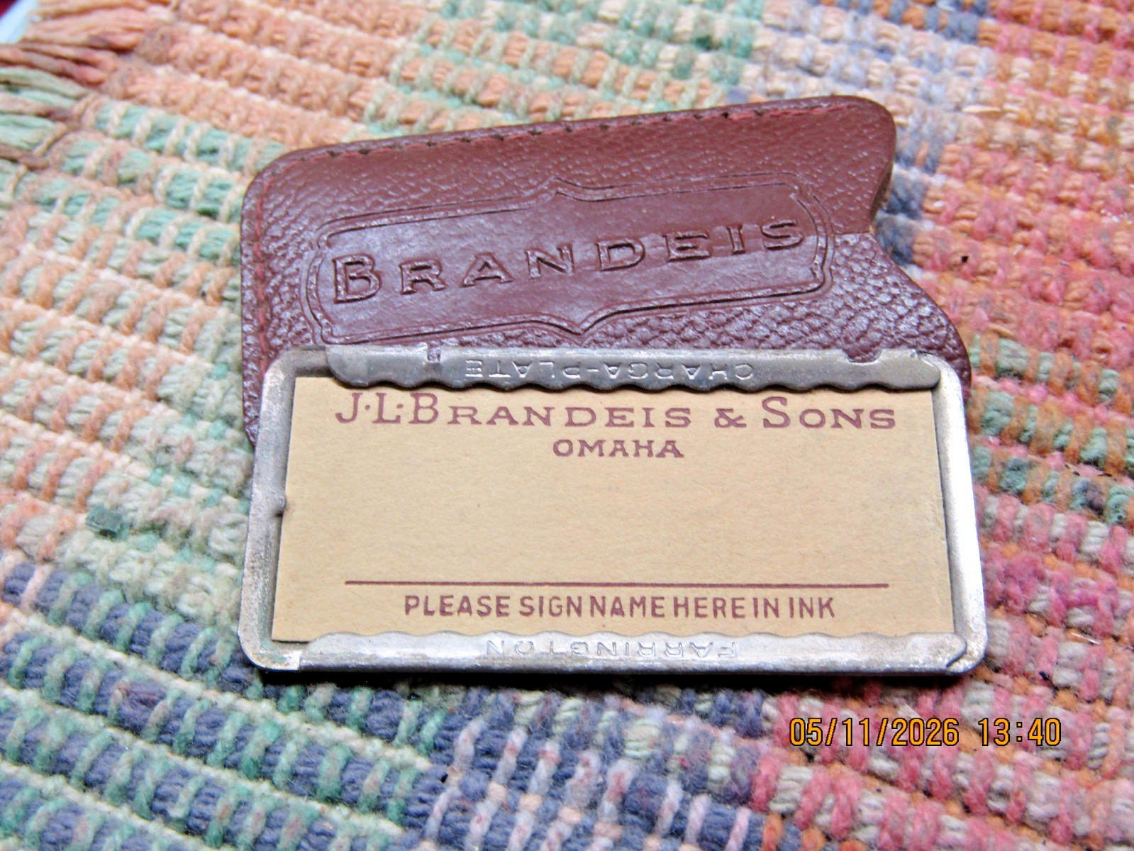 VTG ADV J-L-BRANDEIS AND SONS OMAHA NE CHARGA PLATE CREDIT CARD W/PLASTIC SLEEVE