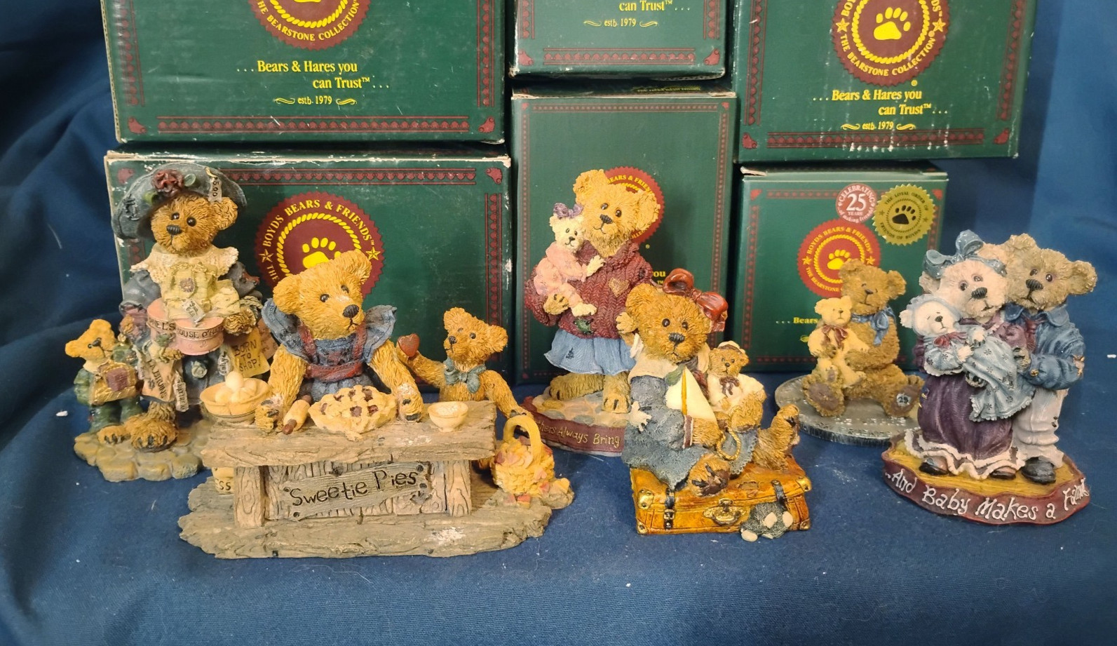 Lot of 6 - Boyds Bears & Friends Figures ** See Pictures ** W/ Boxes Lot of 6 - Boyds Bears & Friends Figures ** See Pictures ** W/ Boxes