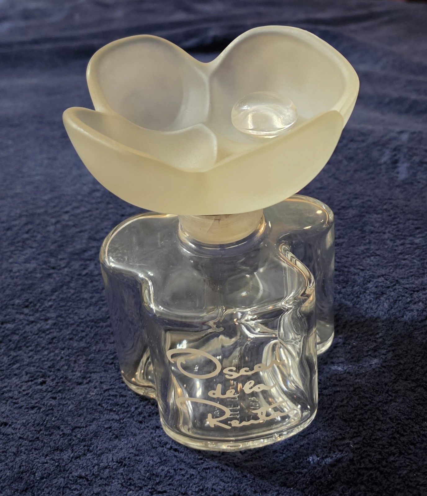 Vintage 1977 Oscar de la Renta Giant Factice Display Bottle 6.8 FL OZ / 200ml