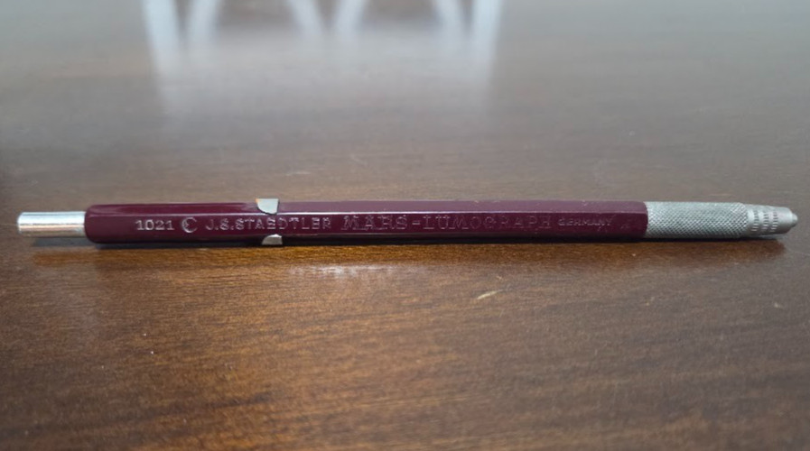 Vintage J.S. Staedtler Mars Lumograph 1021 Germany Red Body 2mm Lead Holder RARE