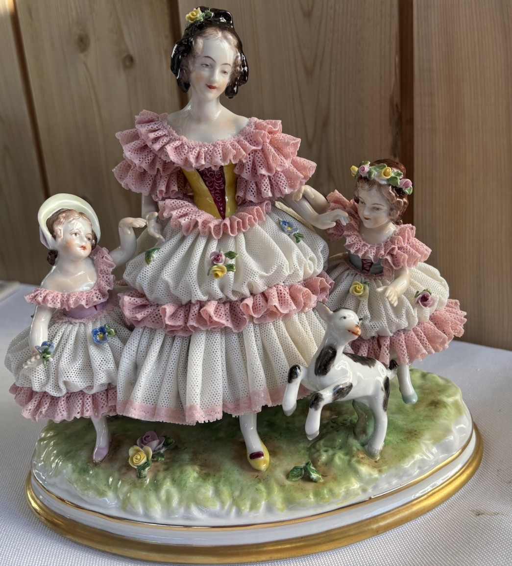 VOLKSTEDT DRESDEN FIGURINE PORCELAIN LACE mother daughters goat GERMANY