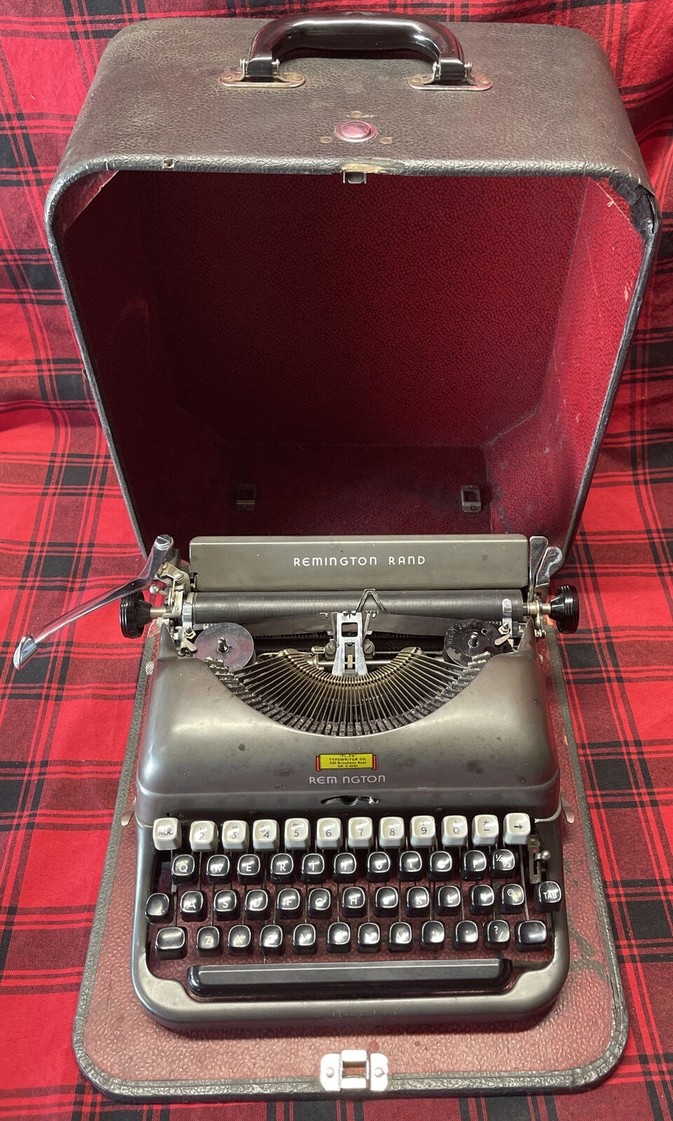 VINTAGE Remington Rand DELUXE Gray Typewriter w/Case