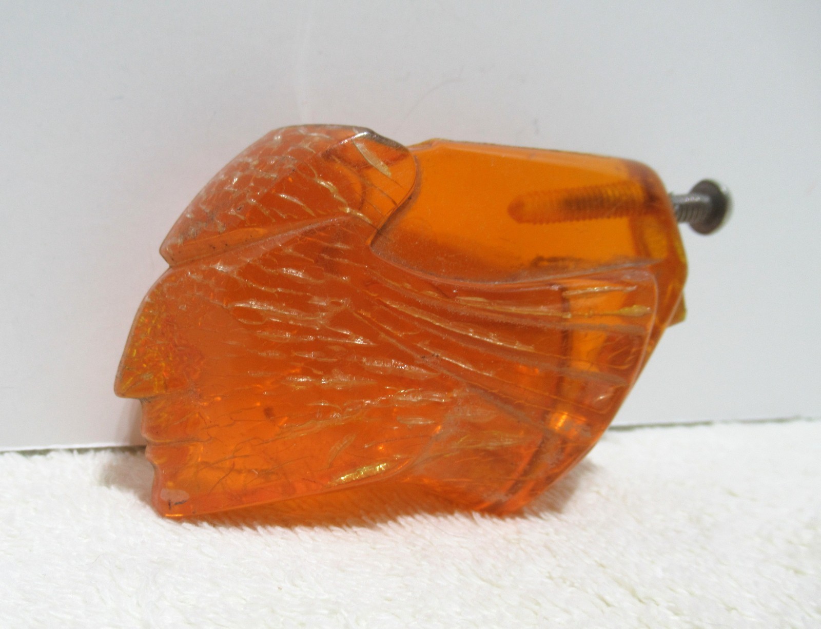 ORIGINAL 1953 ~ PONTIAC AMBER LUCITE INSERT FOR CHIEFTAN HOOD ORNAMENT~