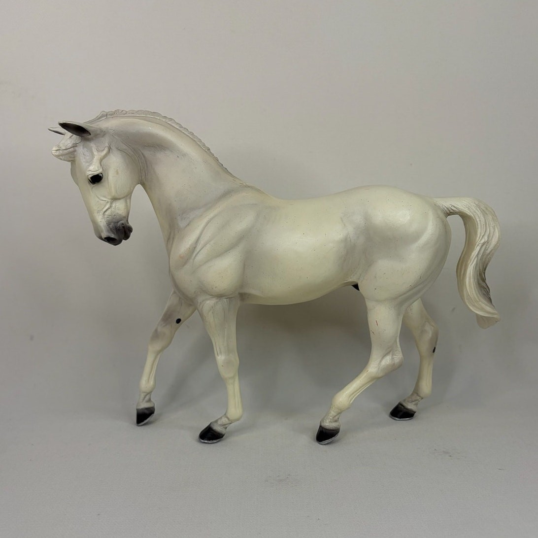 Breyer 2004 #1232 \