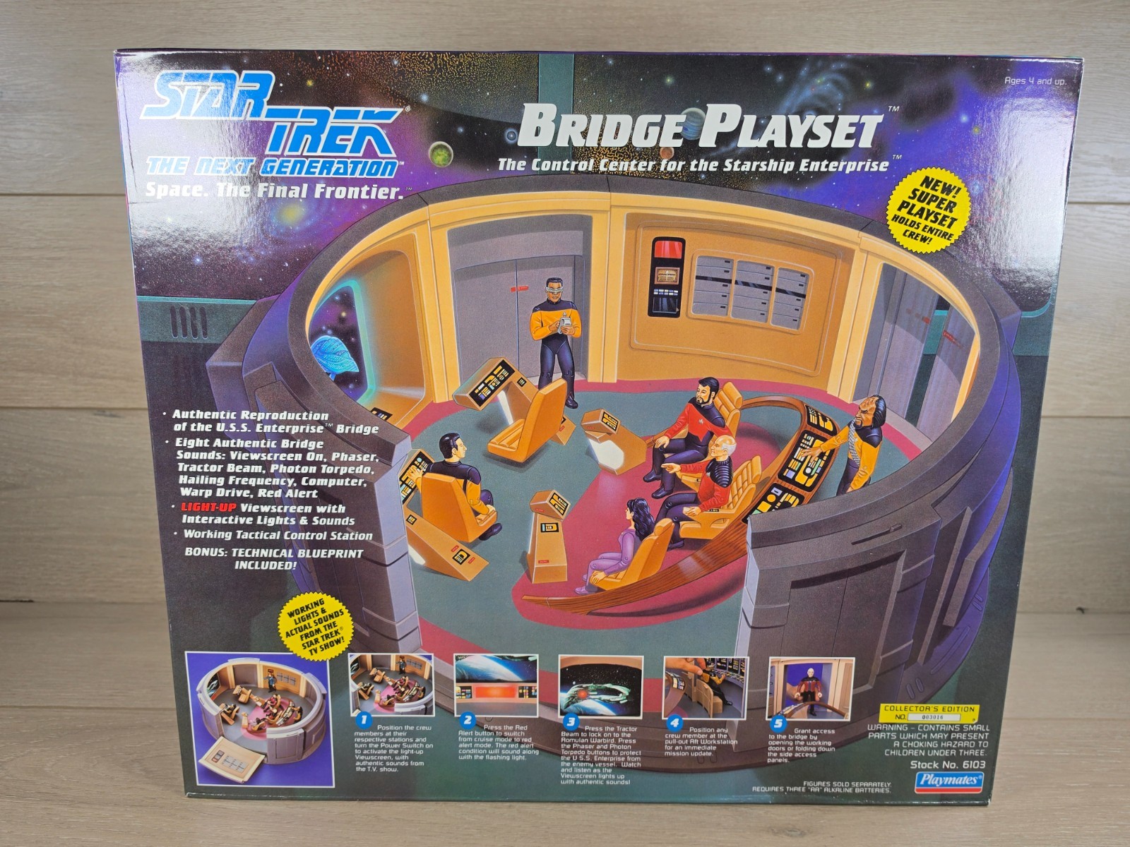 Playmates 1993 Star Trek The Next Generation Bridge Playset #6103 SEALED Box