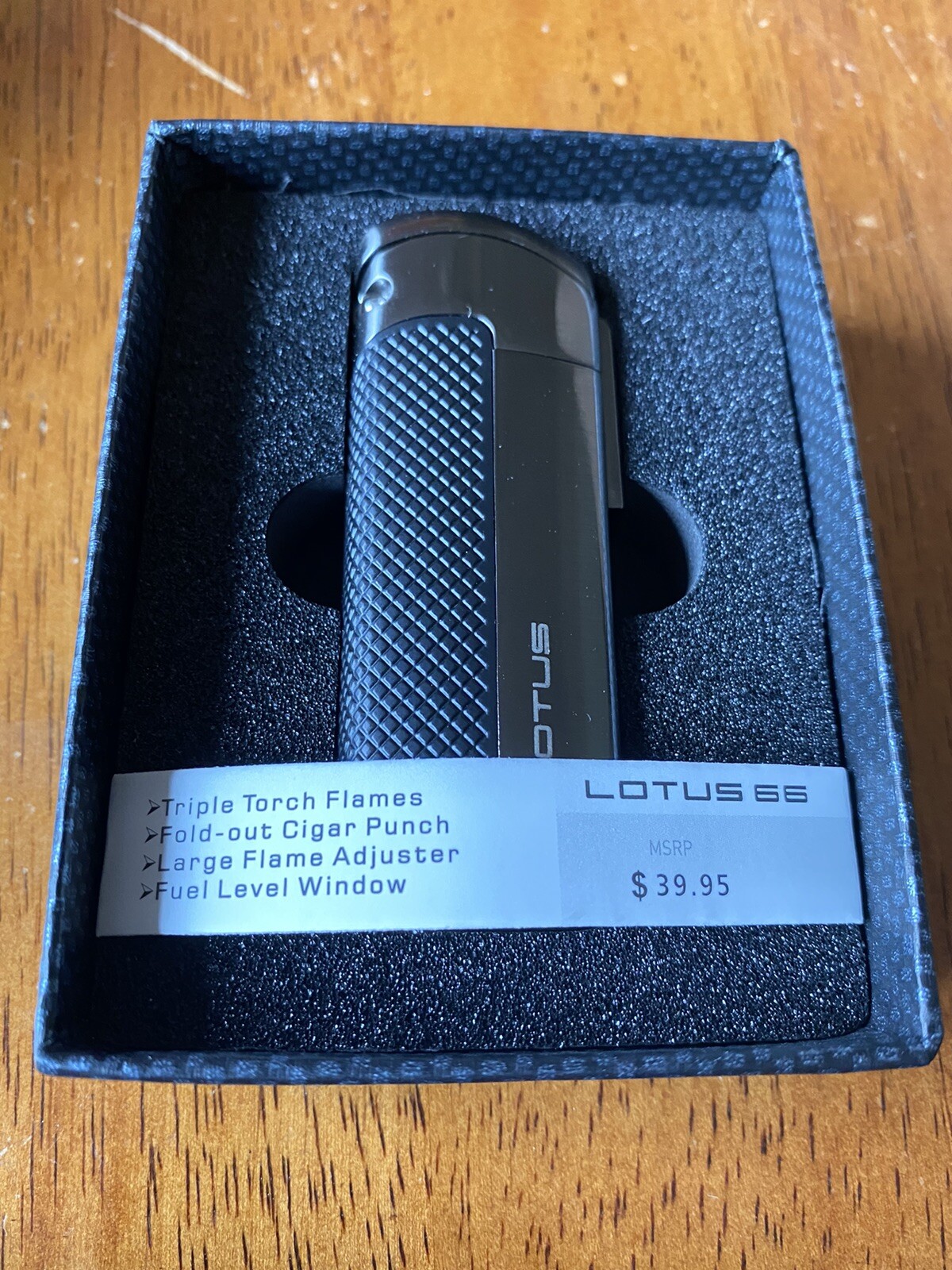 Lotus CEO Triple Torch Flame Lighter w/ Cigar Punch - Gunmetal - New Lotus CEO Triple Torch Flame Lighter w/ Cigar Punch - Gunmetal - New